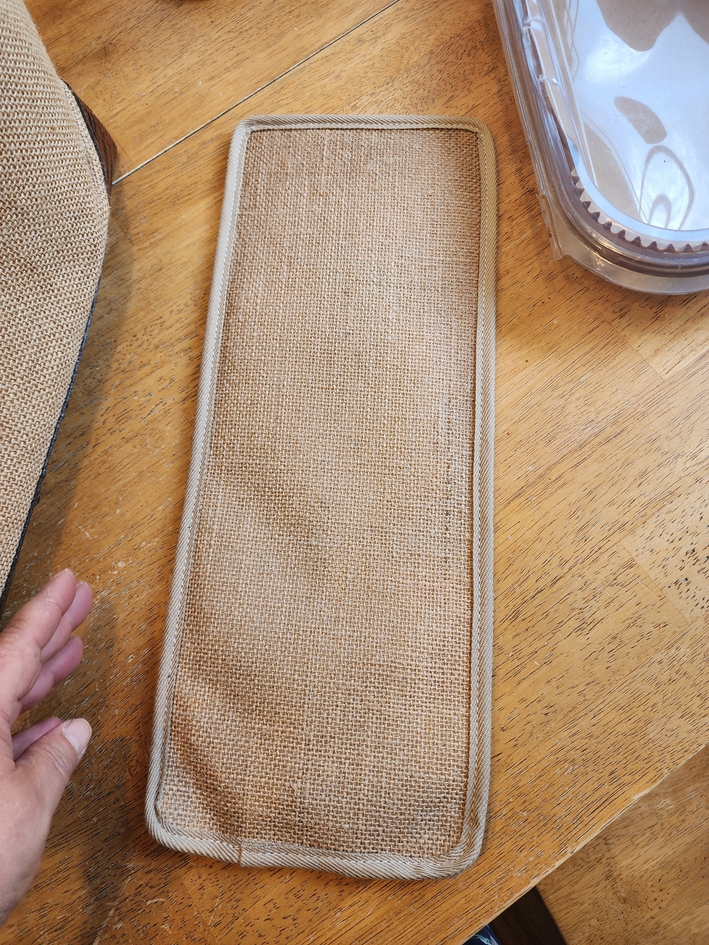 Brahmin Meredith tote bag featuring burlap construction  croc-embossed leather - Picture 8 of 16